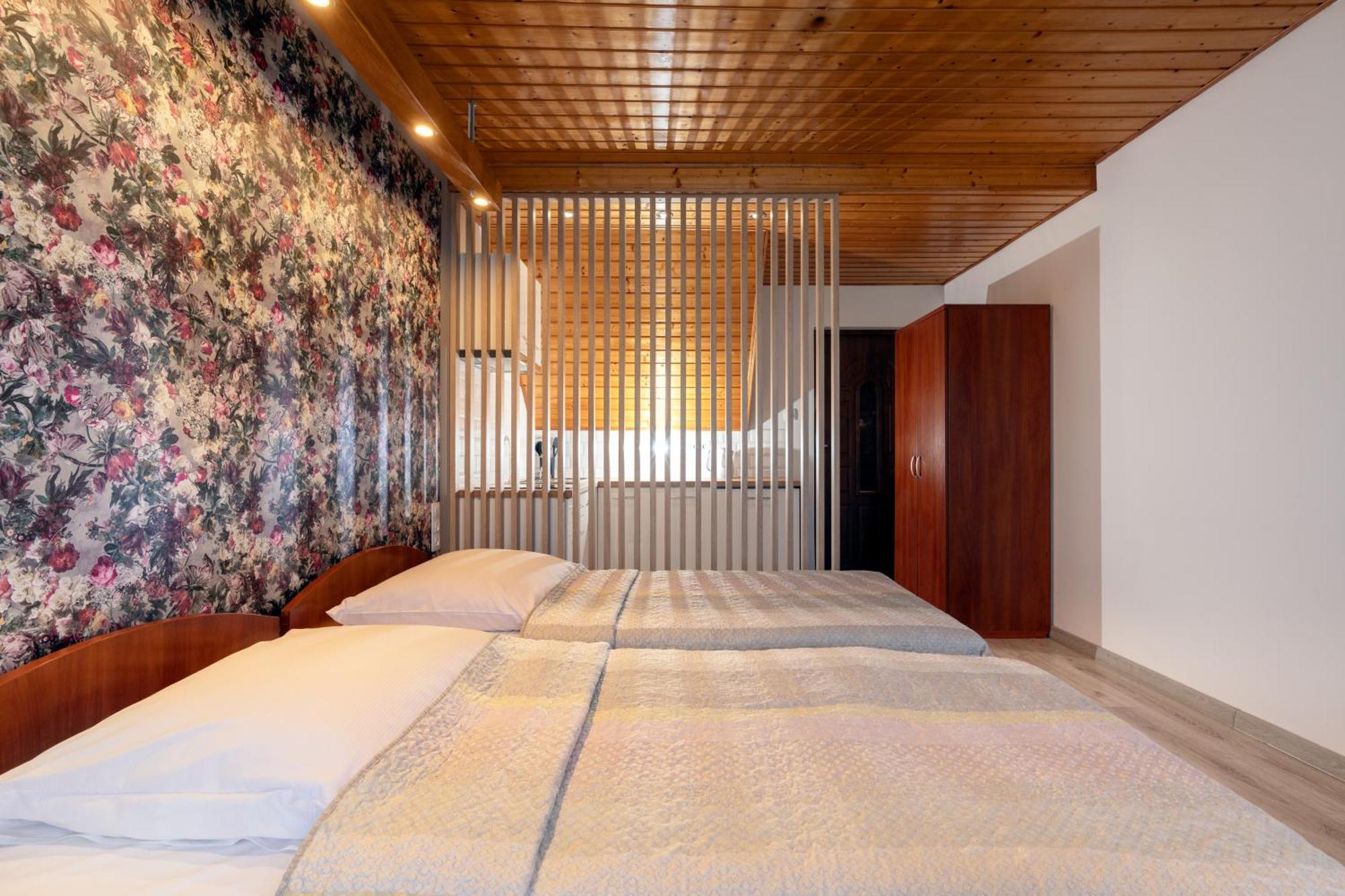 Dom Wczasowy Radosc Rewal Habitación foto