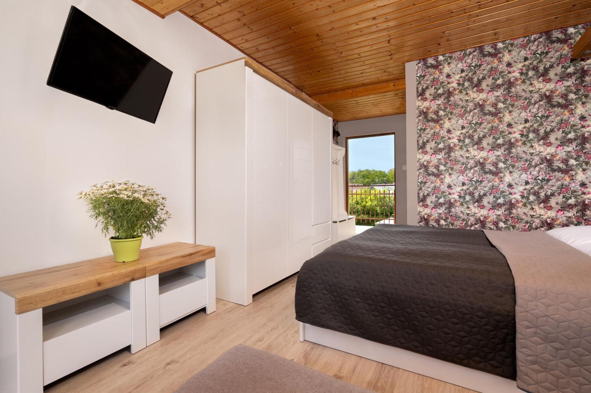 Dom Wczasowy Radosc Rewal Habitación foto